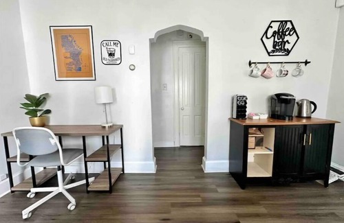 Fifth Ward House | Pink Door Place with fenced yard in a walkable area & 2 miles from Fiserv Forum