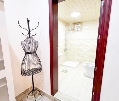 Al Jahra Apartment | Pink Flower