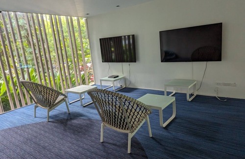 Maribago Apartment | Pink-Heaven Tambuli Beach Ocean View Fast Wi-Fi