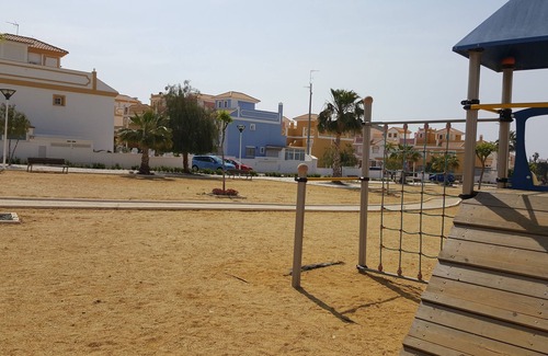 San Juan de los Terreros House | Pink house with pool