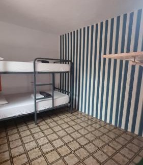 Elche Bed & Breakfast | Pink Lemon House