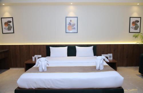 Meerut Hotel | Pink Villa Boutique Hotel