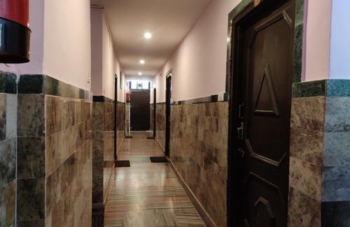 Bhagsu Nag House | Pink White Guest House