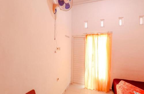 Ngaglik House | Pinky Guest House Syariah Kota Batu
