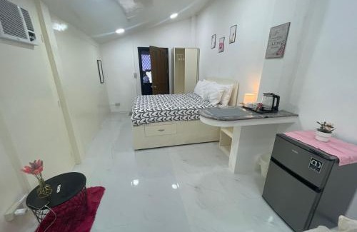Allen Apartment | Pinkys Guest House