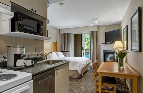 Village North Apartment | Pinnacle Hotel Whistler Village