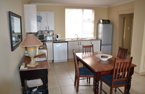 Pinnacle Point Apartment | Pinnacle Point - Golf Safari SA