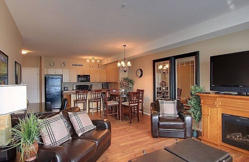 Quail Ridge Apartment | Pinnacle Pointe by DKRA