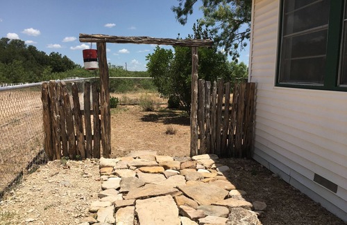 Brackettville House | Pinto Paradise Ranch