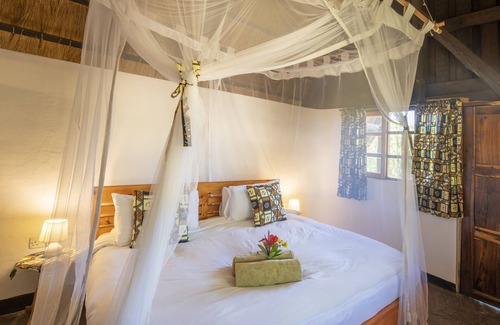 Lusaka Cabin | Pioneer Lodge Camp and Safaris