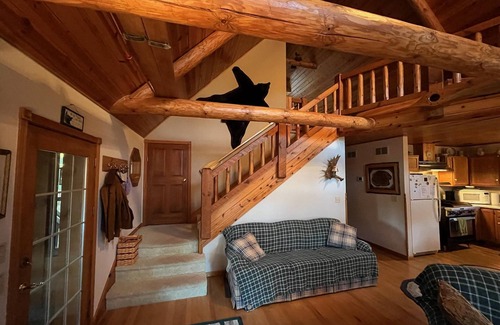 Hatfield House | Pioneer Lodge Log Cabin