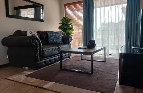 Newcastle Apartment | Pioneer Retreat Apartment