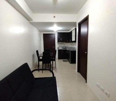 Barangka Ilaya Apartment | Pioneer Woodlands Condominium
