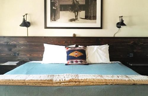 Pioneertown Hotel | Pioneertown Motel