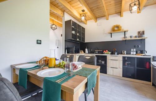 Szczyrzyc House | Piotrowiczówka Osada w Szczyrzycu