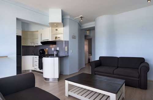 Strand Apartment | Pip's Place