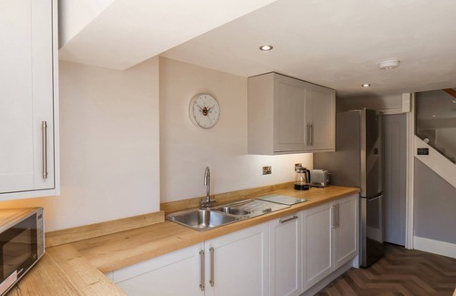 Ripon Cottage | PIPPIN COTTAGE, romantic, character holiday cottage in Ripon