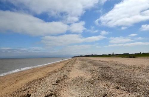 Warden Ski Chalet | Pips Chalet in the Isle of Sheppey