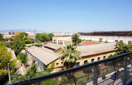 Piraeus Apartment | Piraeus Bright Apt