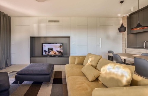 Portoroz Villa | Piran Villa - Three Bedroom Villa, Sleeps 6