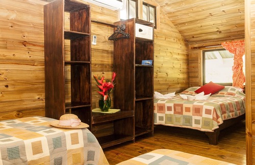 Drake Bay Cabin | Pirate Cove