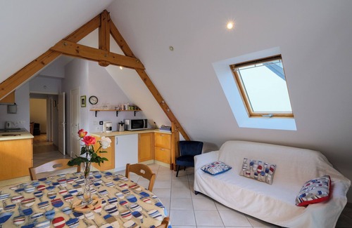 Piriac-sur-Mer Apartment | PIRIAC SUR MER: Apart. T 3, 67 m2, enclosed garden, Wifi, Label 3 keys Holidays