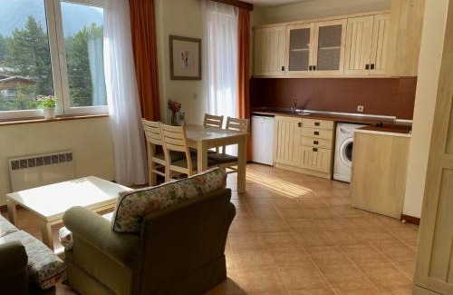 Razlog Apartment | Pirin Golf private studio