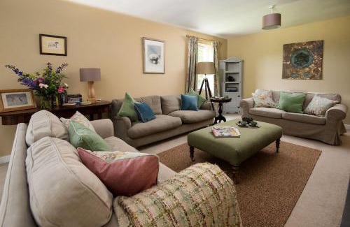 Kelso House | Pirnie Cottage