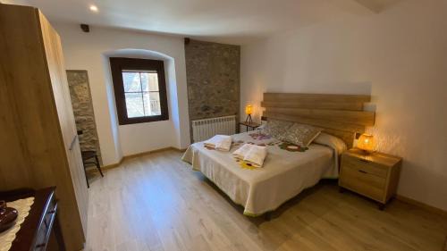Baga Apartment | Pis turístic de 170 m2 a la plaça Porxada de Bagà