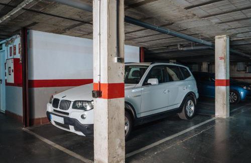 Camas Apartment | Piscina abierta! Parking en Sevilla centro incluido
