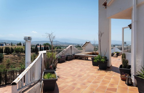 Peligros House | Piscina, gym,2 barbacoas, vistas a Sierra Nevada desde terraza en ático de 60m2