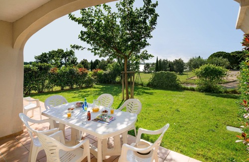 Homps Villa | Piscines, Gym, Hammam sur place ! Villa Spacieuse