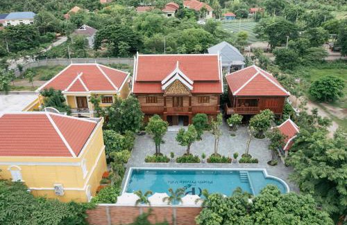 Santuk Bed & Breakfast | Piseth Private Villa Hotel