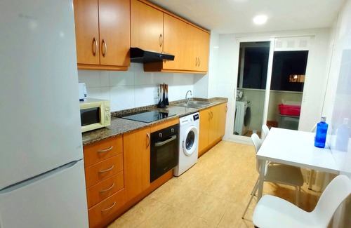 Catarroja Apartment | Piso Amplio Para Familia