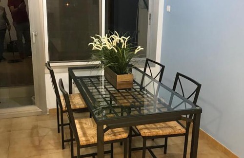 Terrassa Apartment | Piso céntrico con Parking a 20min de Barcelona