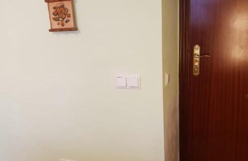 Las Lagunas Apartment | PISO CÉNTRICO Y ACOGEDOR EN FUENGIROLA