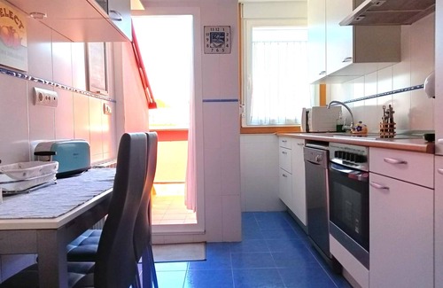 Carril Apartment | piso con piscina y jardin cerca de la playa