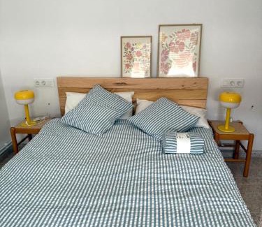 Serantes Apartment | Piso con terraza y garaje a un Paso de la Playa de Tapia