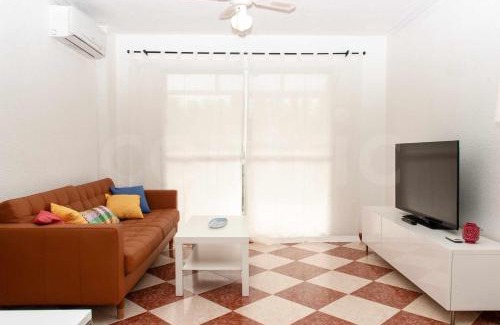 Jardin de la Abadia Apartment | Piso en barrio tradicional malagueño