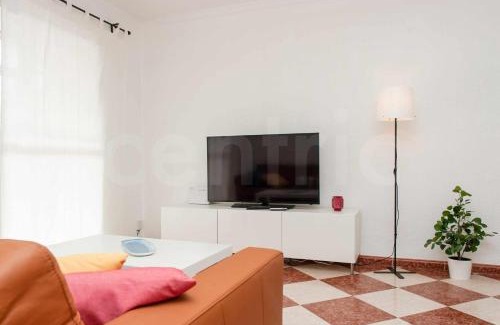 Jardin de la Abadia Apartment | Piso en barrio tradicional malagueño