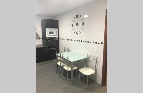 Medina del Campo Apartment | Piso La Reina