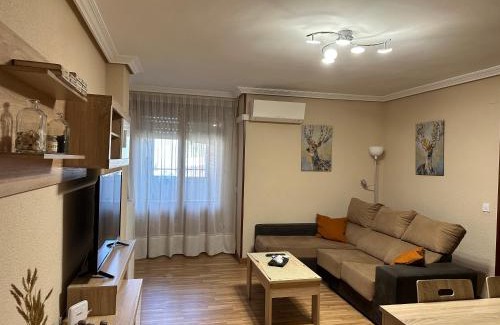 Medina del Campo Apartment | Piso La Reina