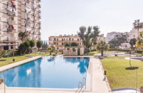 Benalmadena Costa Apartment | Piso Las naciones, cerca de la playa y varias piscinas