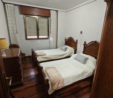 Sahagun Apartment | Piso Plaza Lesmes Franco