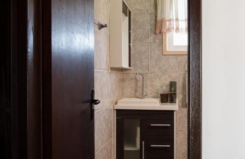 Ubatuba Villa | Piso superior:casa aconchegante à beira mar XS7441