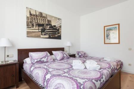 La Font de la Guatlla Apartment | Piso Zona Plaza España, junto a Montjuic,