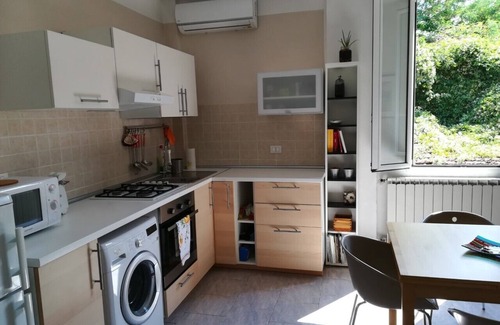 San Donato-San Vitale Apartment | Pisolo home holidays near city center and Sant'Orsola Hospital