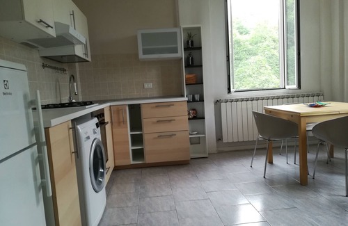 San Donato-San Vitale Apartment | Pisolo home holidays near city center and Sant'Orsola Hospital
