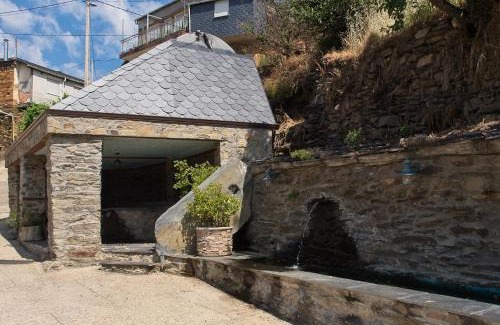 Carballeda de Valdeorras Apartment | Pisos Leopoldo - Casaio
