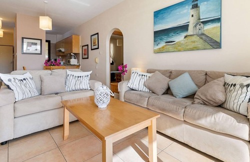 Pissouri Apartment | Pissouri stylish and spacious contemporary 2 bedroom apartment